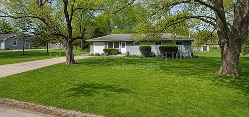 1S676 S Ott Ave Photo 1