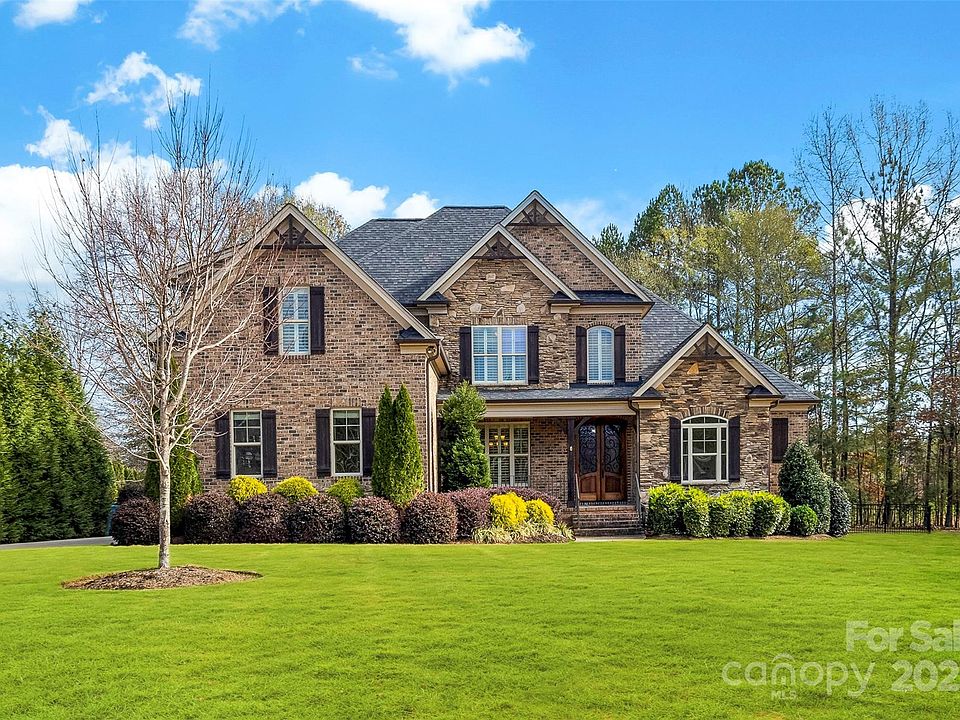 1st image of 3005 Laurie Ct