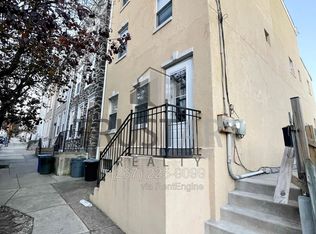 105 Seville St, Philadelphia, PA 19127