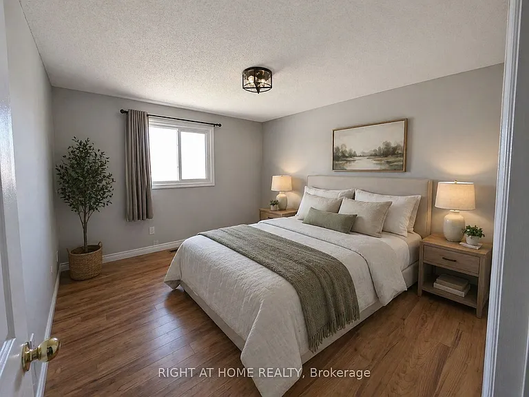 20 Newport Ave — Photo 14