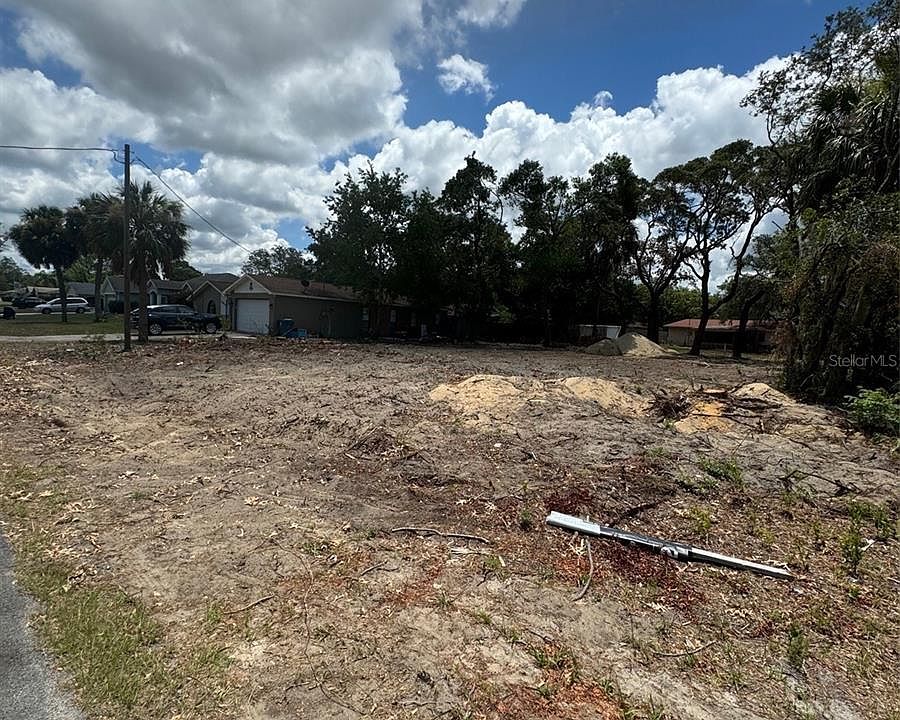 2nd image of 6018 NEWMARK STREET