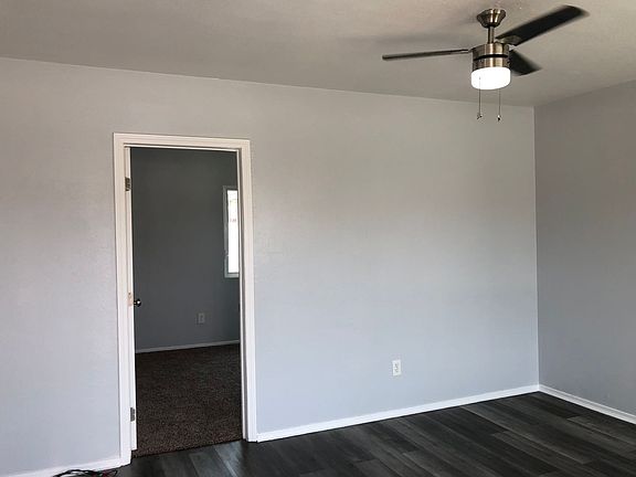 3rd image of 5890 Gardenia Ave #1910