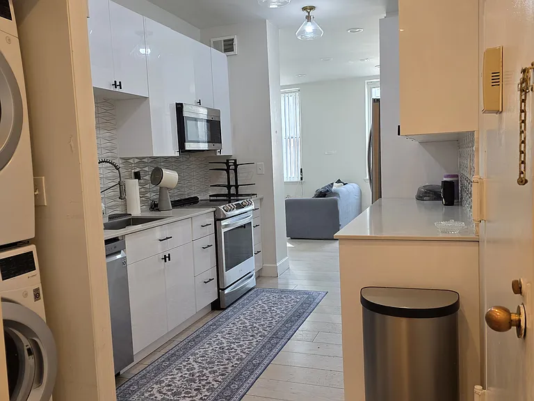 111 Mulberry St #7 — Photo 2
