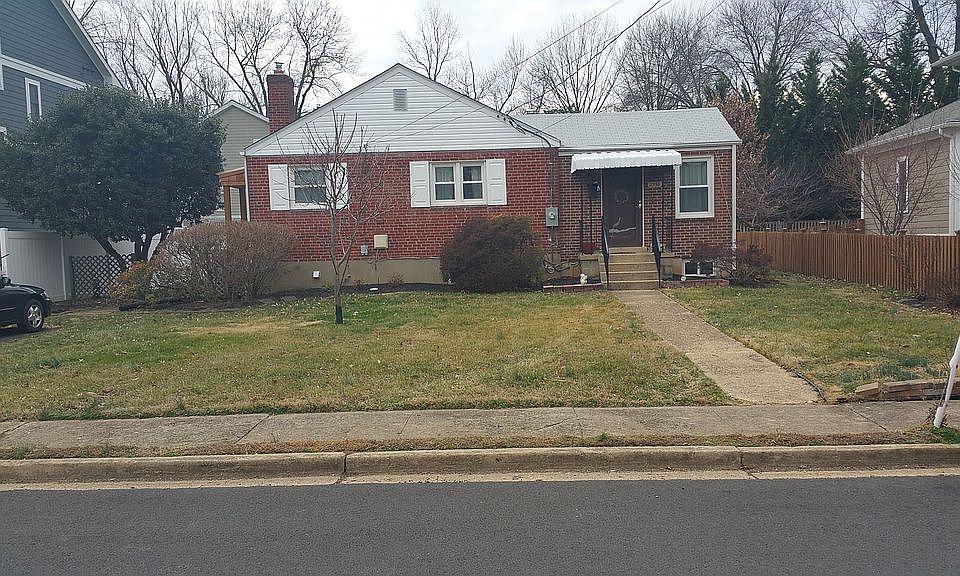1st image of 2356 Conifer Ln
