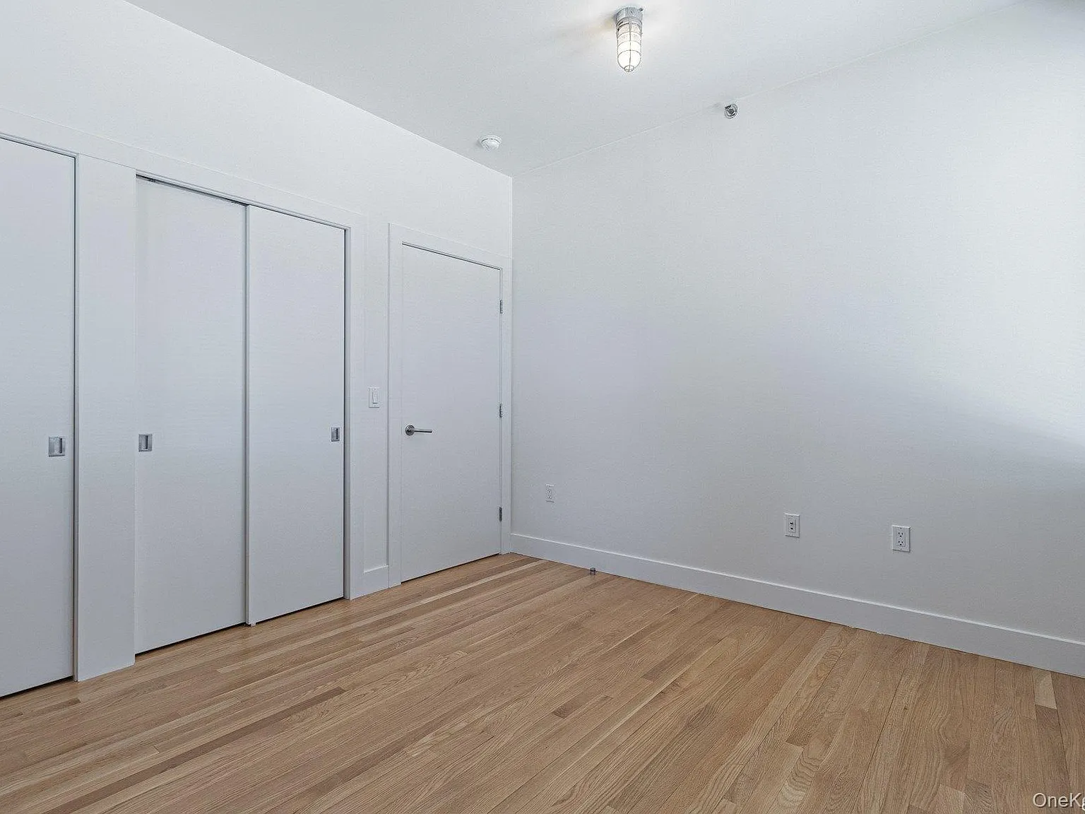 1 bed, 1.0 bath, 900 sqft, $3,025 — Photo 4