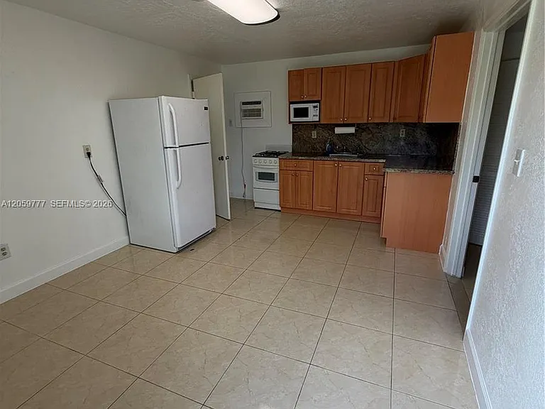 4851 NW 192nd St #1 — Photo 6