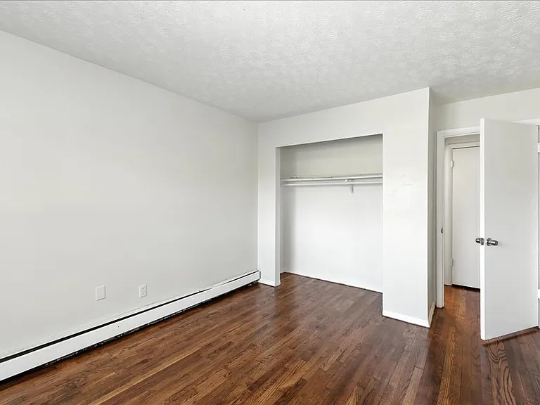 2145 Harrison Ave #16 — Photo 4