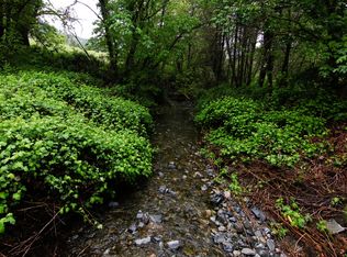 2661 Wards Creek Rd, Rogue River, OR 97537