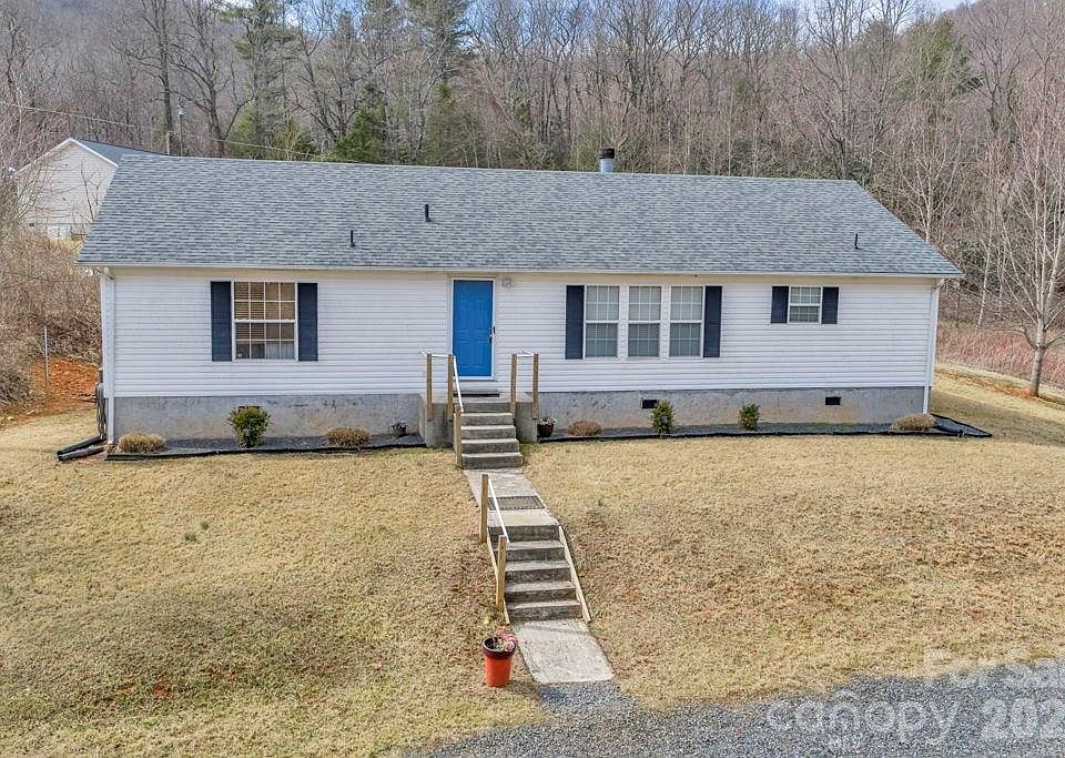 1st image of 401 Lynn Gap Rd