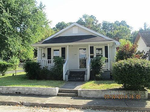 1st image of 1141 Dorothy St