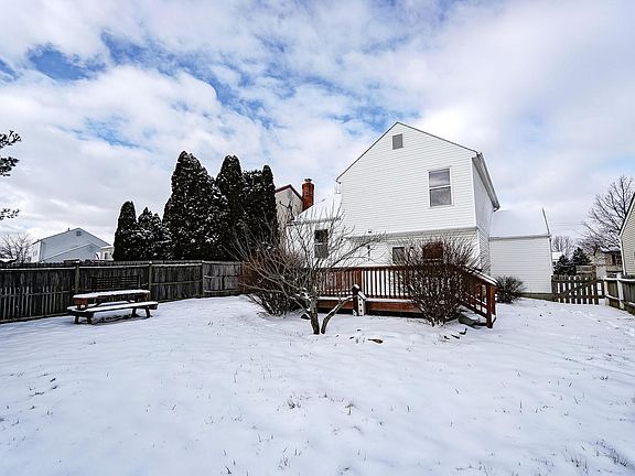 2nd image of 6847 Bennell Dr