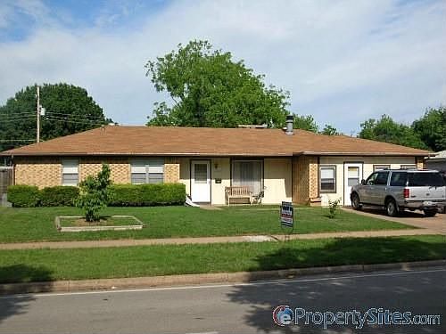 2nd image of 4618 Cypress Ave