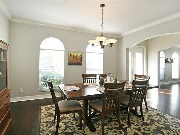 3rd image of 1364 Bridge Hill Ln
