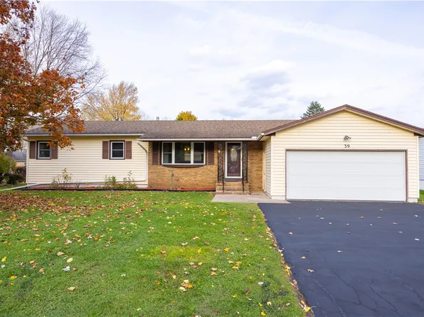 39 Paddington Dr, Rochester, NY 14624