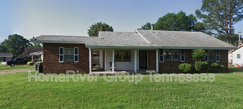 2nd image of 309 Inwood Dr