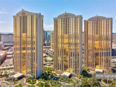 135 Harmon Ave #25707, Las Vegas, NV, 89109