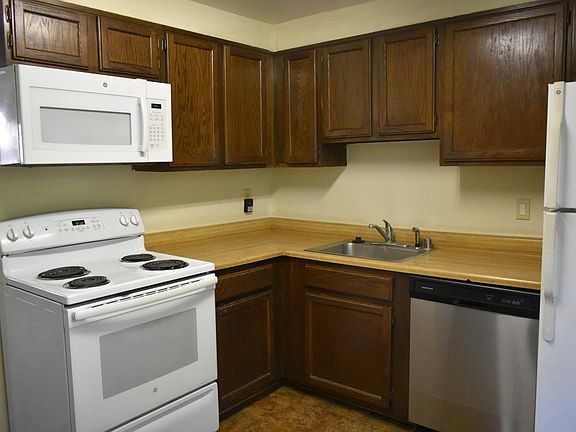 2nd image of 3011 Silent Valley Dr