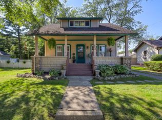 314 S 3rd St, Brighton, MI 48116