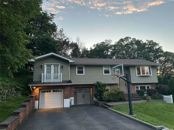 900 Ashland Street, Valley Cottage, NY 10989
