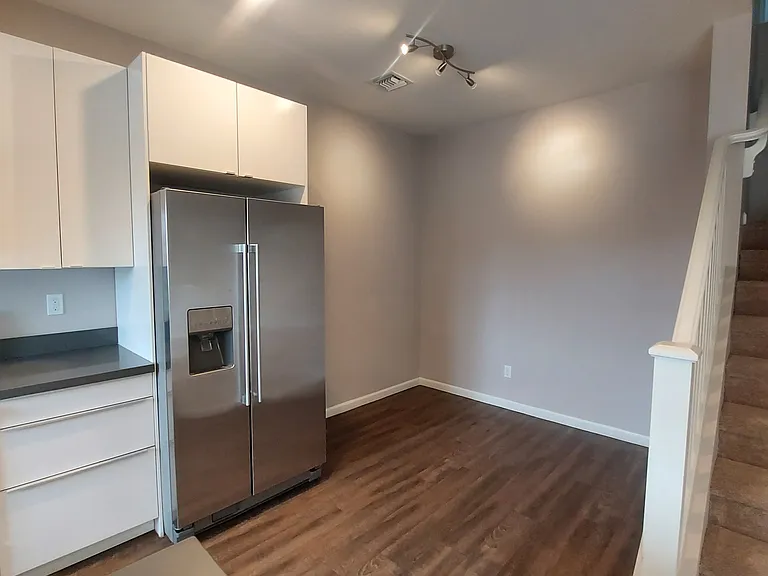 1728 E Ocotillo Rd — Photo 9