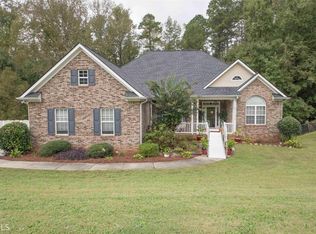 22 Jacks Dr, Newnan, GA 30263