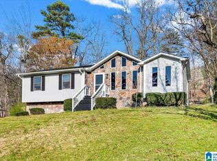 5289 Willow Ridge Ln, Pinson, AL 35126