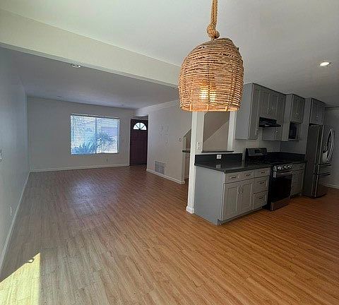 5th image of 125 S Broadway #A