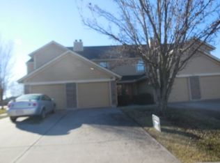 516 NE Knox St APT B, Blue Springs, MO 64014