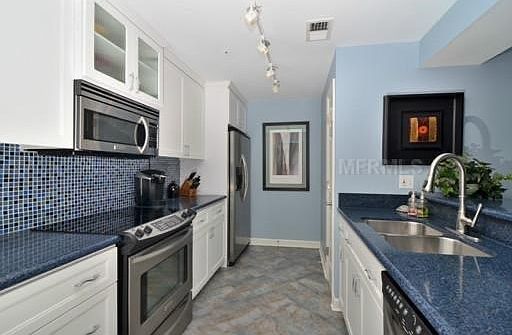5th image of 345 Bayshore Blvd APT 1702