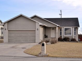 1714 S Justin Cir, Wichita, KS 67207