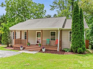 17 Fieldtop Ln, Arden, NC 28704