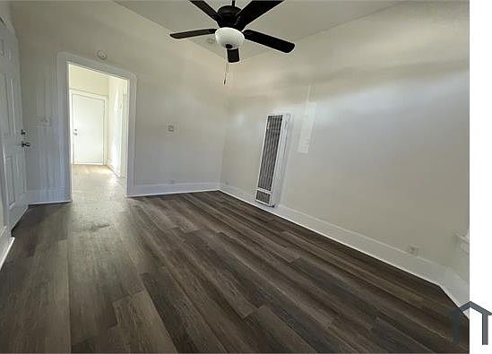5th image of 200 W 11th St