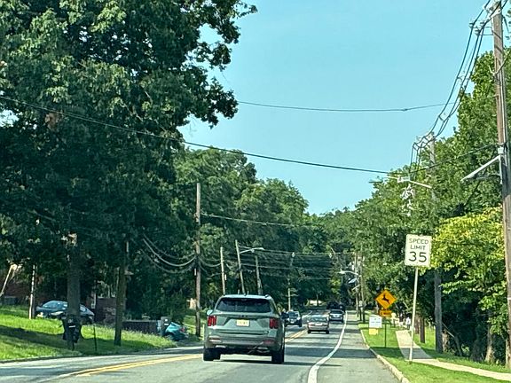 5th image of 167 Mountain Blvd