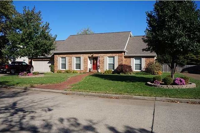 1st image of 512 E Meade Dr