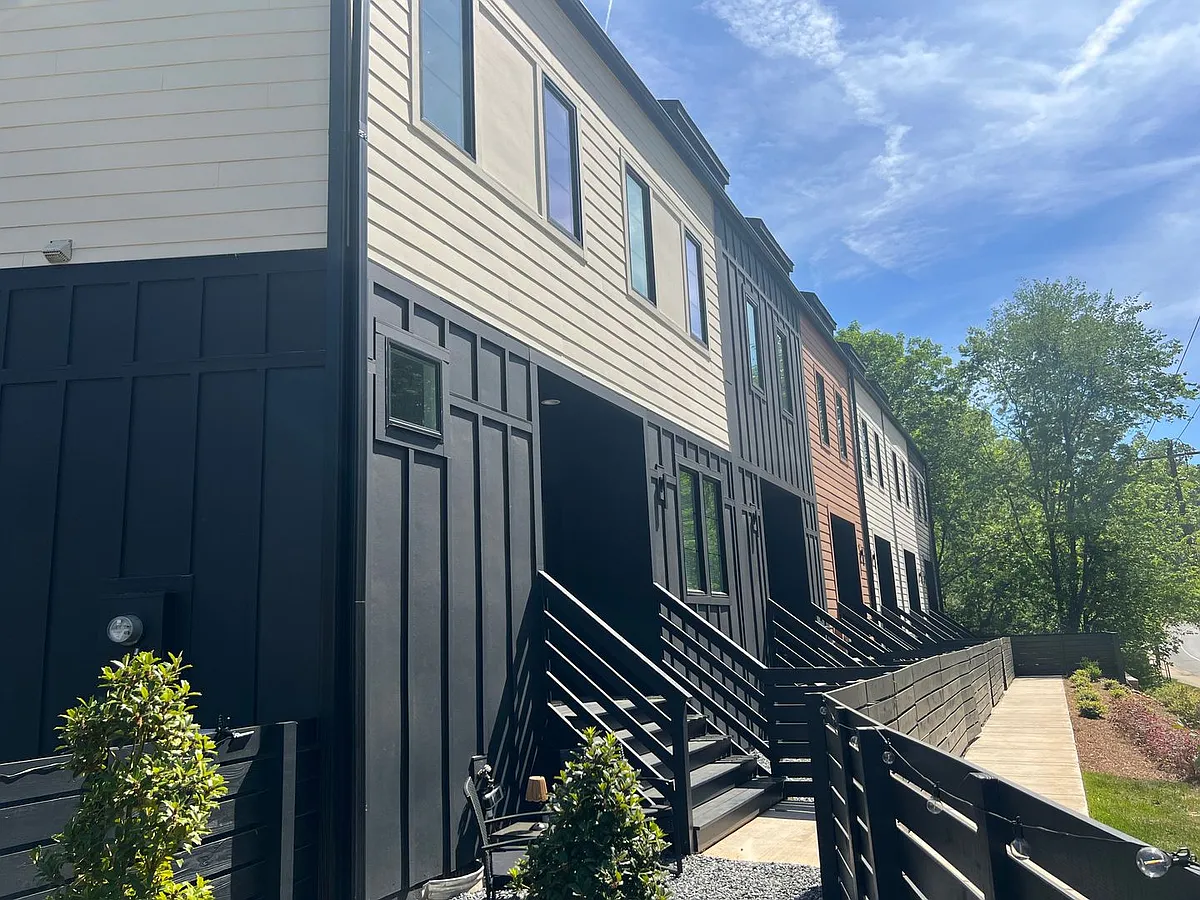 Building Photo - 1356 Briar Creek Rd