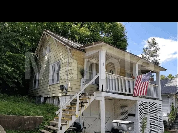 311 Sunshine Ter, Hannibal, MO 63401