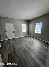 834 N Washington St — Photo 14