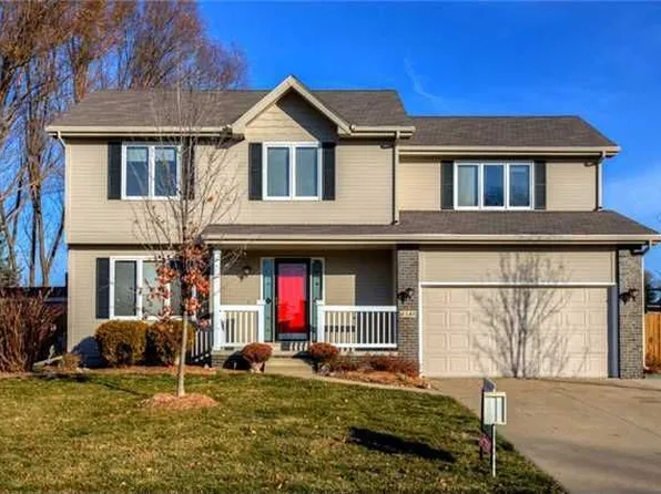 6145 Pommel Pl, West Des Moines, IA 50266
