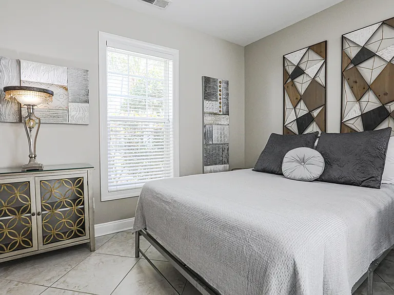 112 Cypress Point Ct #106B — Photo 11