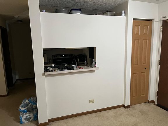 3rd image of 75 Kristin Cir APT 522