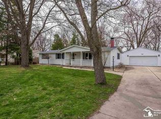 1625 Meadow Dr, Monroe, MI 48162