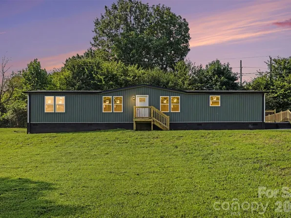 5174 Grand Canyon Rd NW, Concord, NC 28027