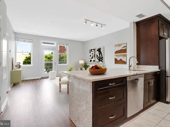 2001 12th St NW APT 316, Washington, DC 20009