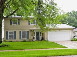 1834 Renfrew Dr, South Bend, IN 46614