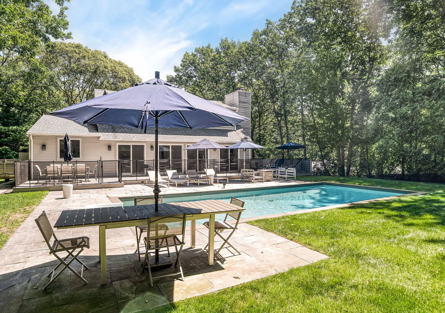 Expansive Private East Hampton Retreat with a Pool & Large Deck — Photo 2