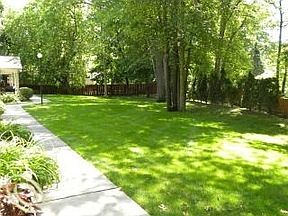 3rd image of 861 Saybrook Dr #1