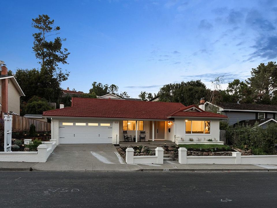 1st image of 3016 Arguello Dr