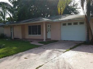 7868 Raintree Dr, New Port Richey, FL 34653