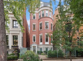 2031 N Howe St #2, Chicago, IL 60614