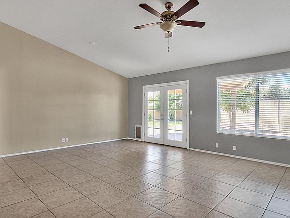 4th image of 8154 W Stella Ave